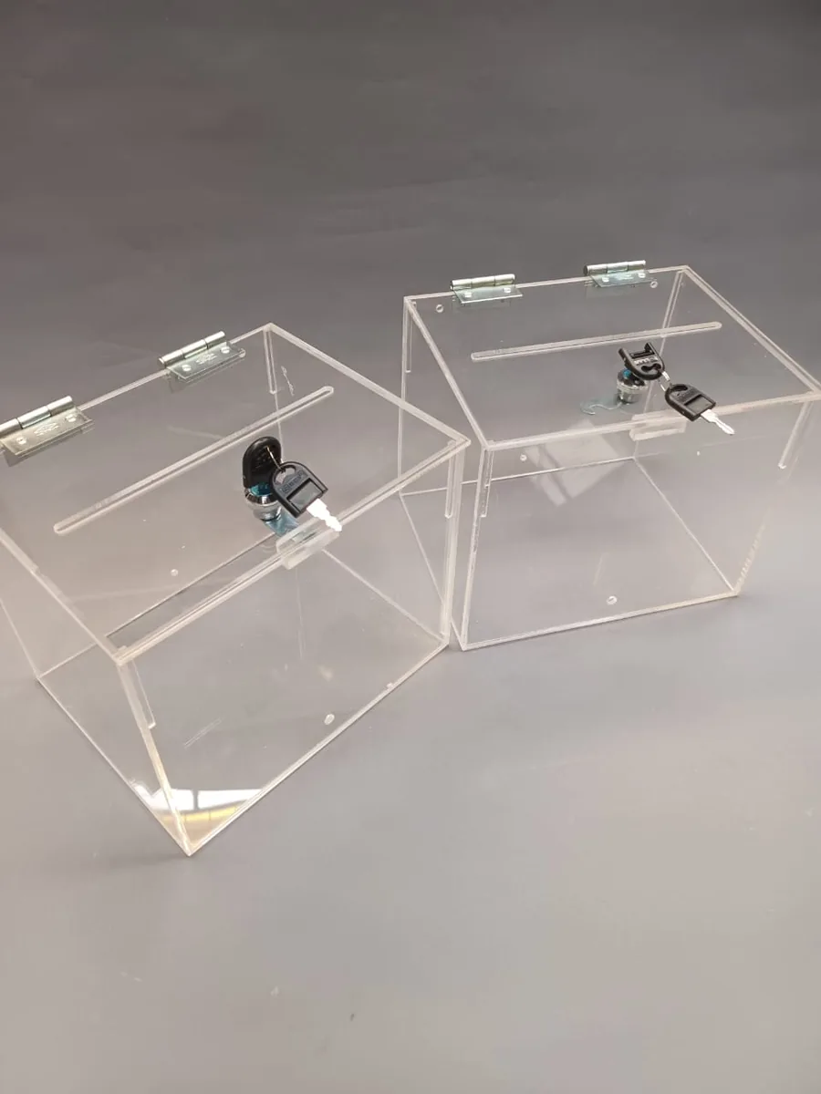 Cajas de acrílico porta medicamento con cerradura